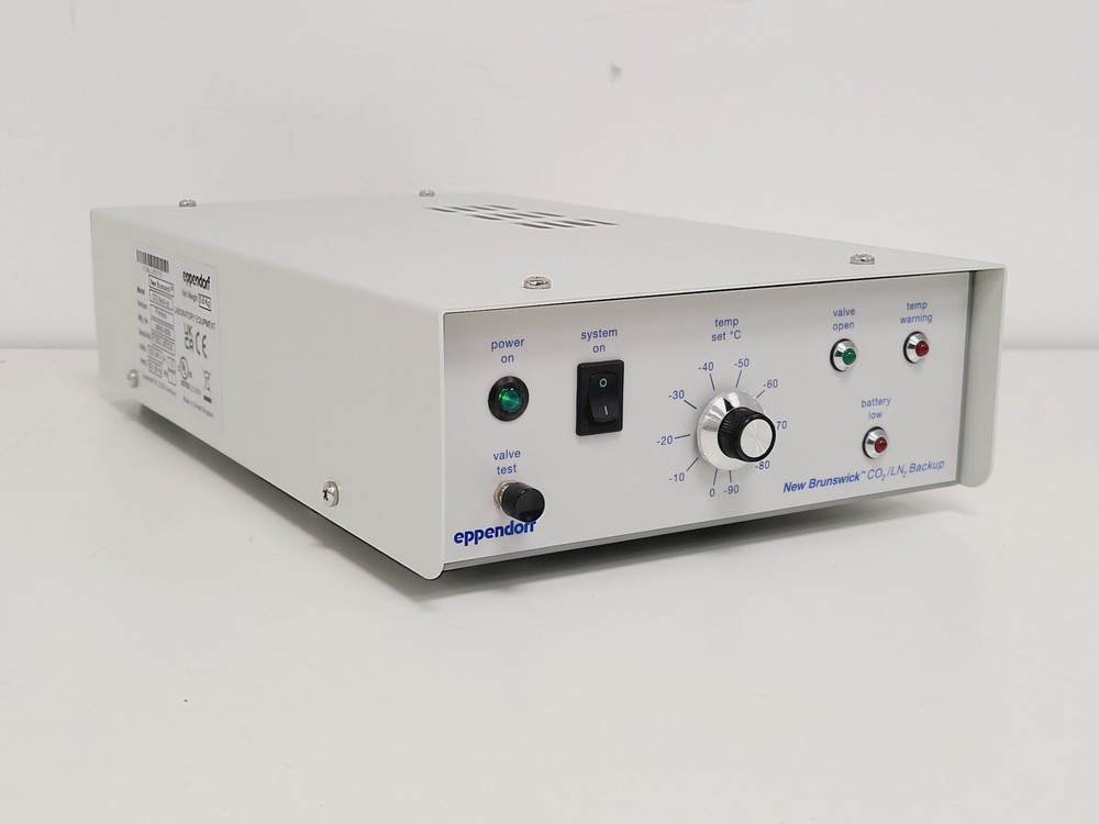 Eppendorf CryoCube F570h with Premium Version CO2 Backup Lab