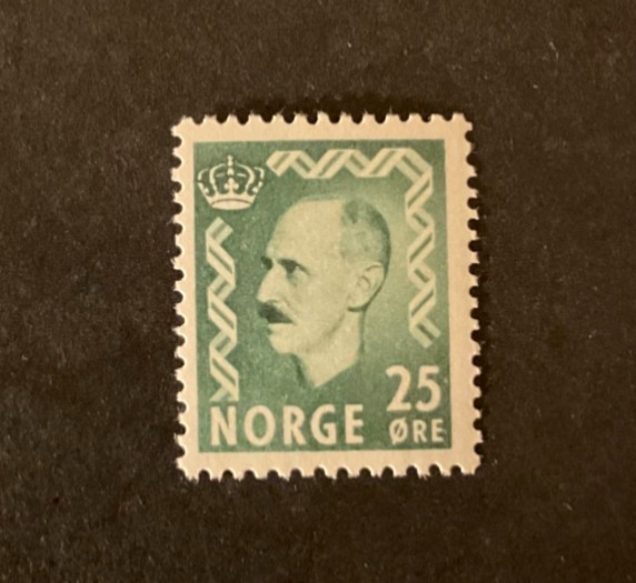 Norway Scott #345 never hinged