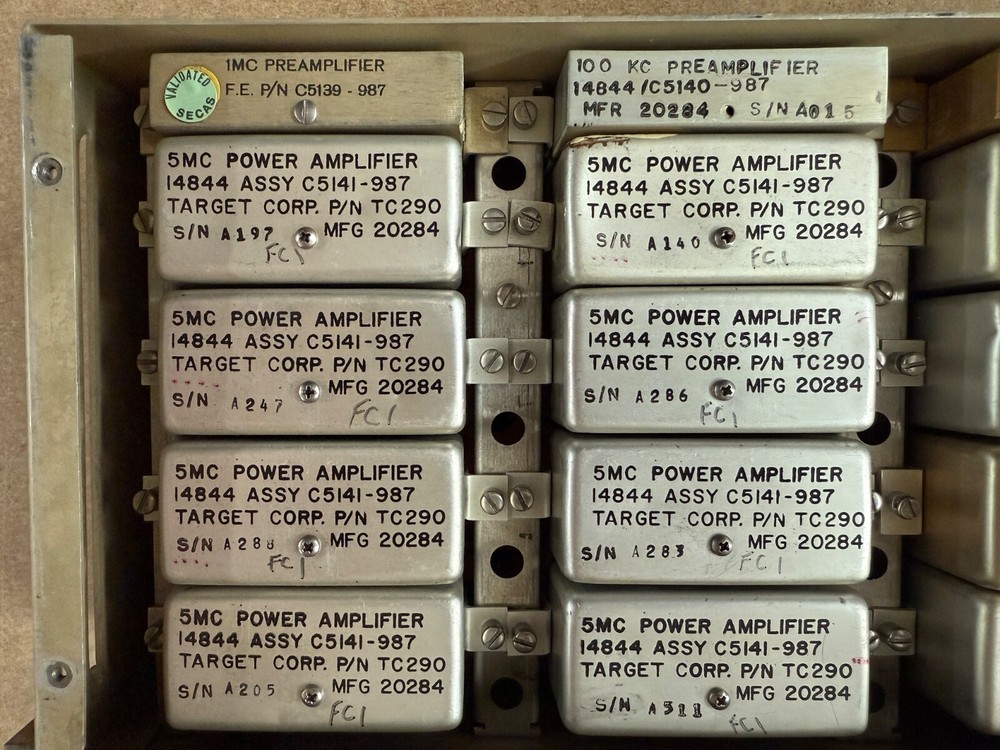 Frequency Electronics RF Amplifier FE70 FE 70 Working MIL-Spec Ham Radio