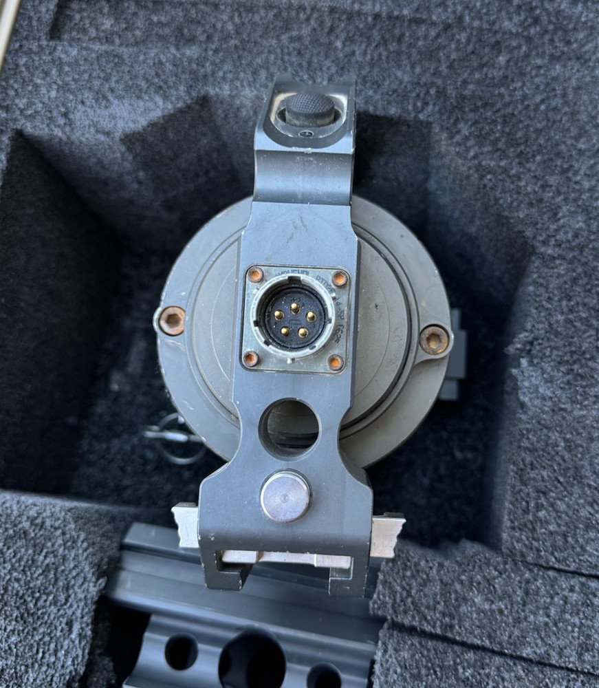 Surefire Hellfighter High Intensity Light - Combat Short Barrel Mount M87 D