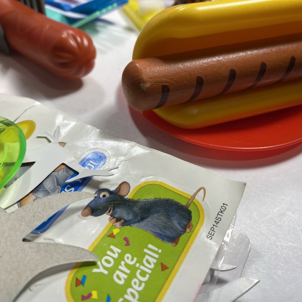 various toy lot 20 Plus Including A Working Bubble Machine With Bubbles