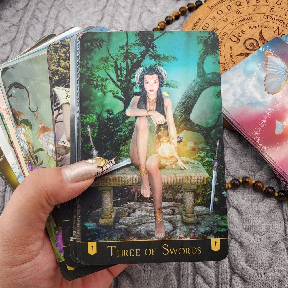 Forest Creatures Tarot 2 by Tarocco Studio 78 Card Tarot Deck USED
