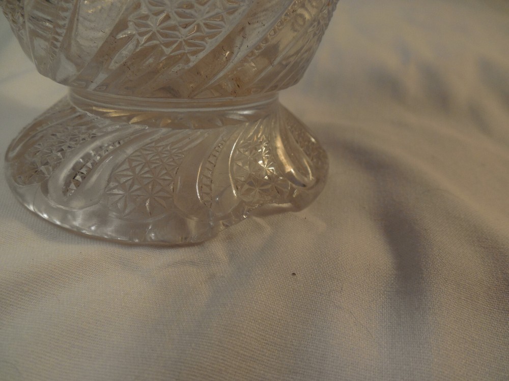 McKee EAPG doric feather pitcher 8 1/4"