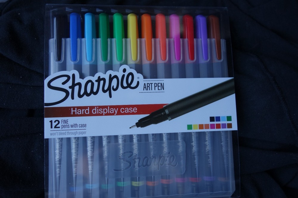 Sharpie 12 Art Pens - basic colors