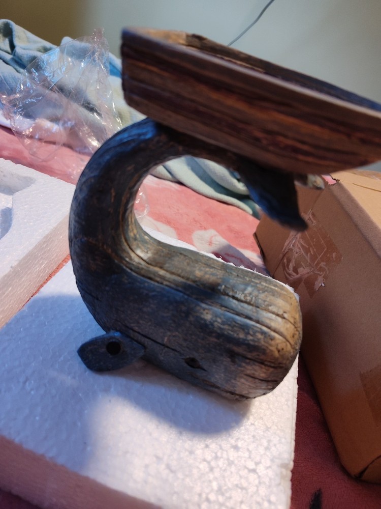 WHALE TEA LIGHT HOLDER HX7826