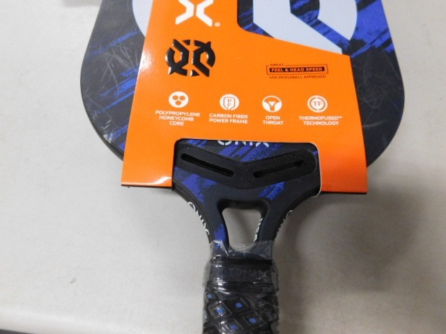 Onix Malice Db14 Pickleball Paddle *1 paddle per order