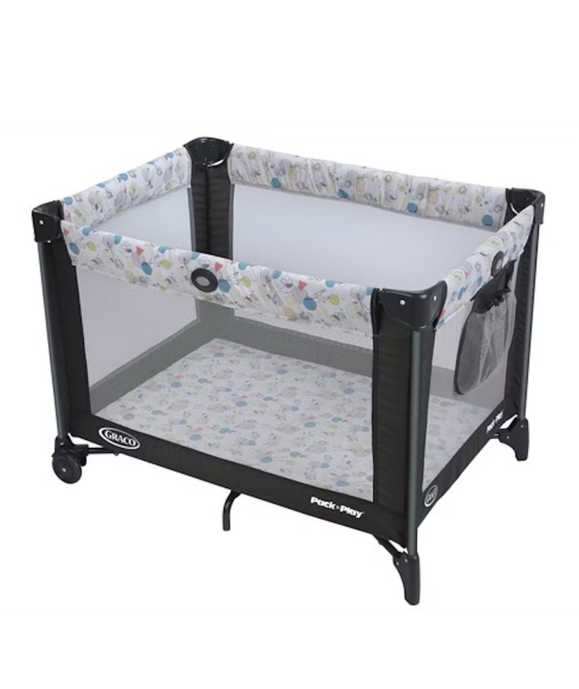 Graco Play Yard - Carnival Fashion