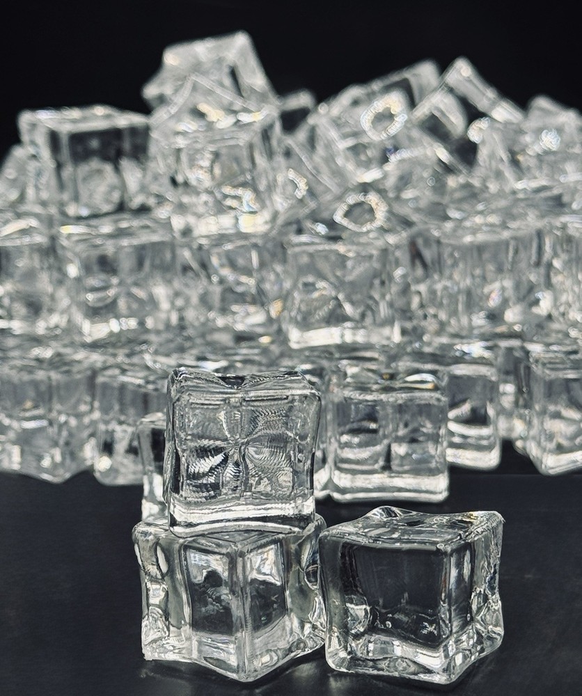 Acrylic Clear Ice Cubes By Pound .75" Cubes Per lb.