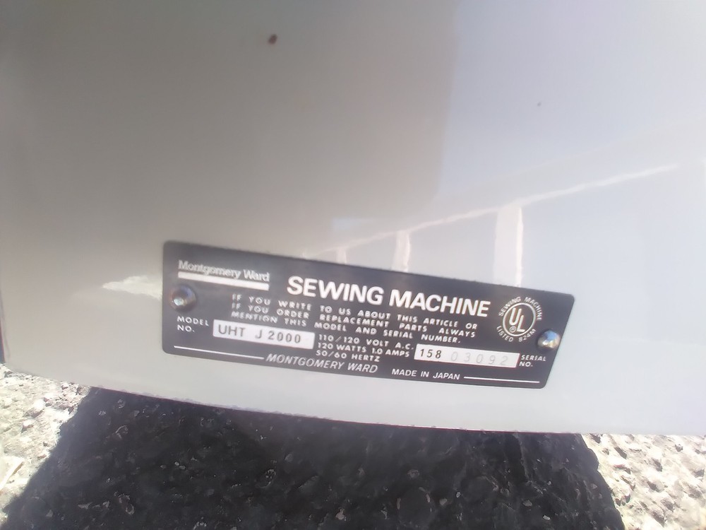 Montgomery Ward Sewing Machine UHT J2000
