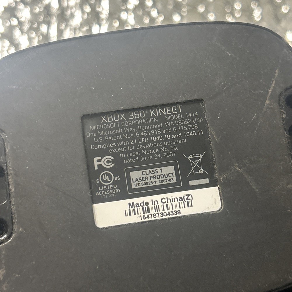 Microsoft 1414 Xbox 360 Kinect Sensor with NYKO ZOOM