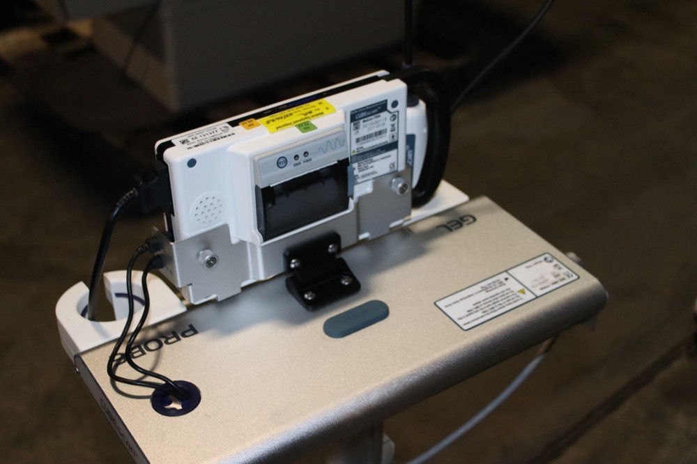 CubeScan BioCon-700N Bladder Scanner With Transducer