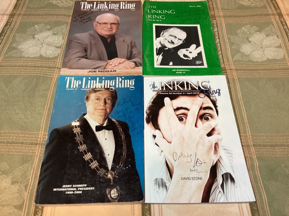 4 Autographed Issues of The Linking Ring Magic Magazine