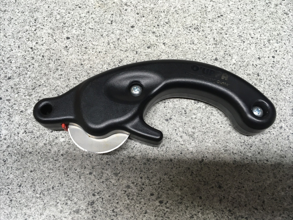 O'Lipfa Rotary Cutter
