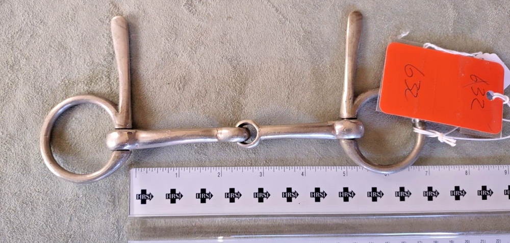 4 3/4" Half Cheek Bit (box 632)