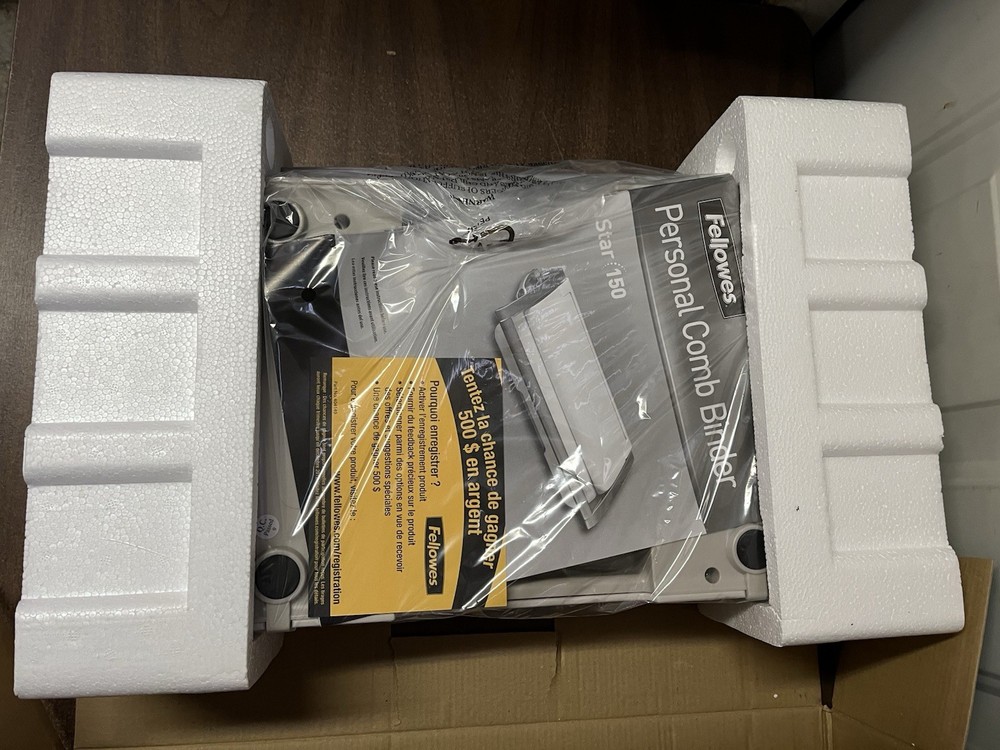 New In Box Fellowes Star 150 Manual Comb Binding Machine