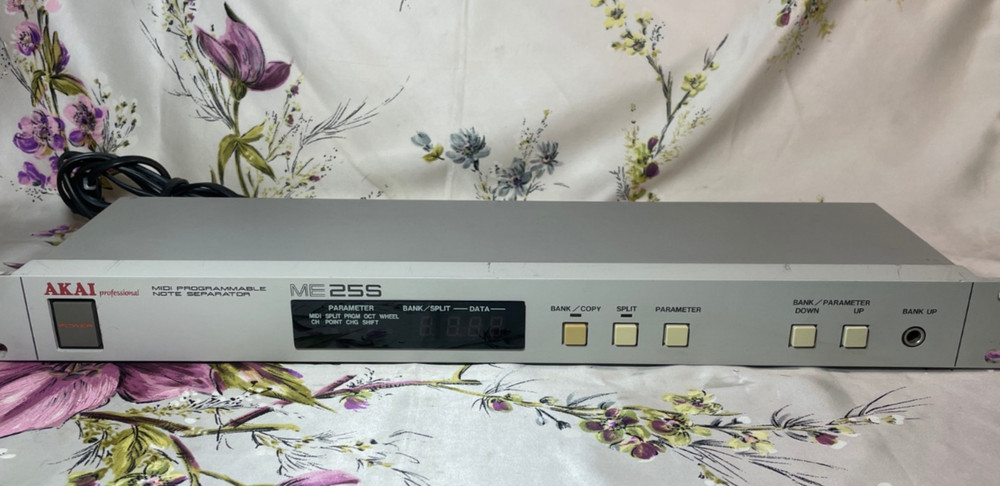Working Akai ME25S Midi Programmable Note Separator Synthesizer Module Equipment