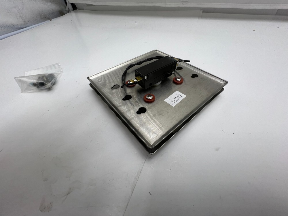 Camden CM-46/4 All Active Access Control Exit Push to Open Button SPDT