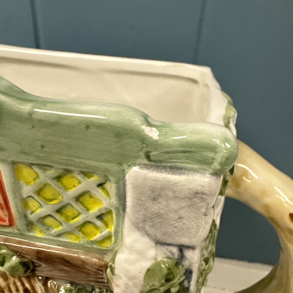VINTAGE HERITAGE MINT LTD. CERAMIC PITCHER MEDIEVAL STYLE BUILDING