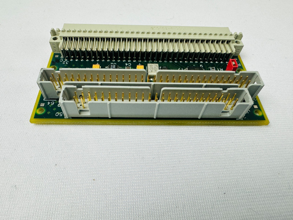 Motorola 01-W3216F-01A VME Interface Adapter Board
