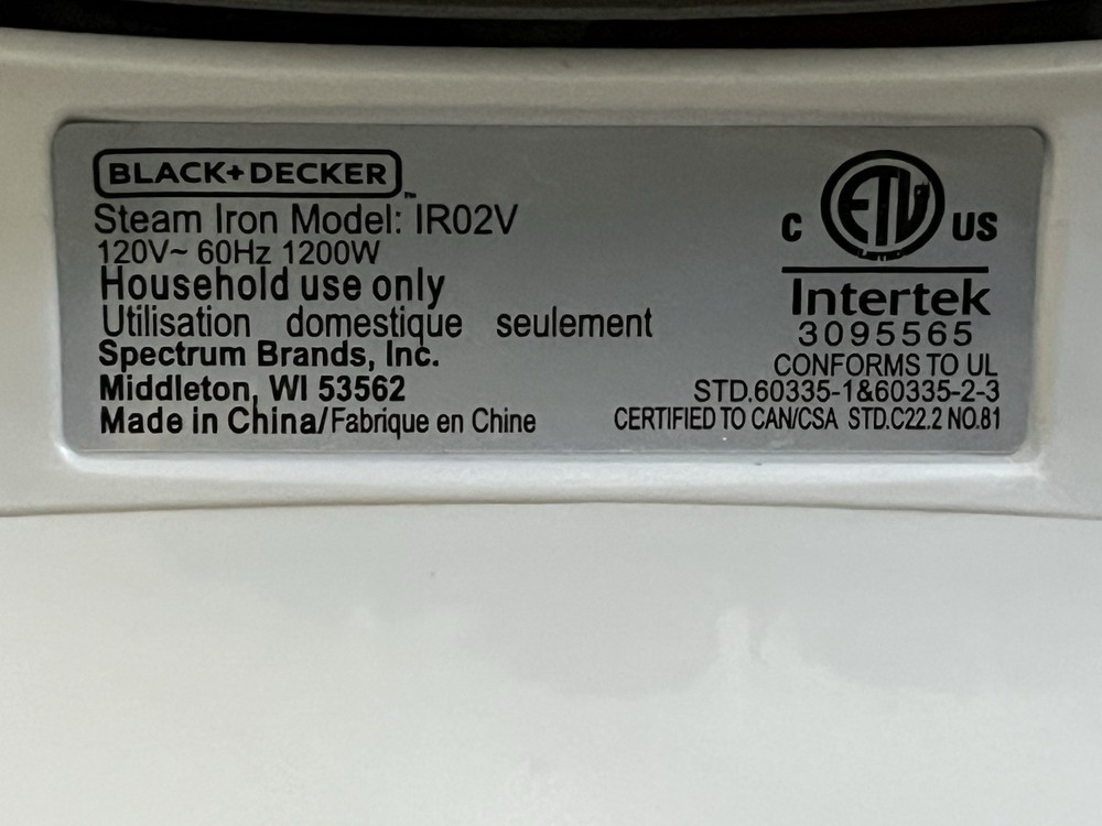 Black & Decker Easy Steam Compact Iron