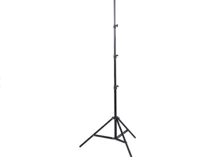 Studio Essentials 7.5' Value Light Stand - Very Good Condition