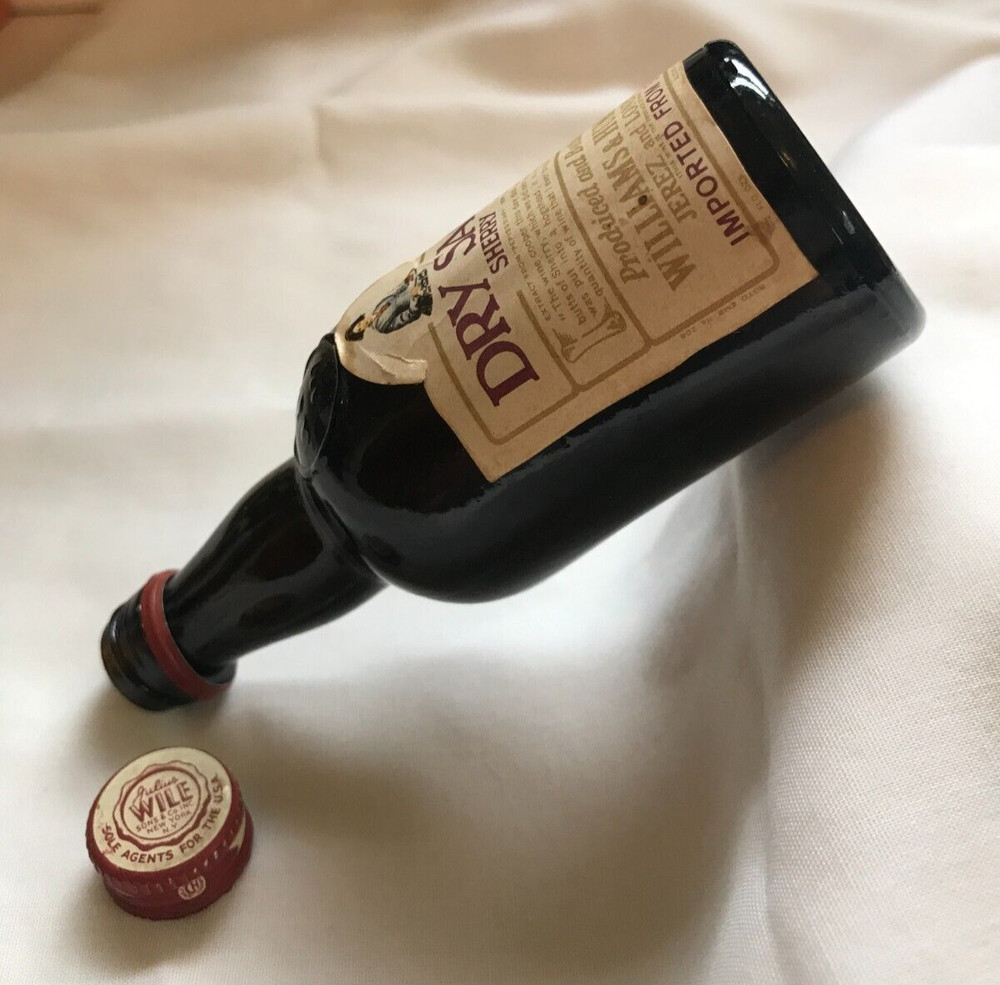 DRY SACK SHERRY MINI BOTTLE EMPTY TO COMPLY WITH EBAY RULES
