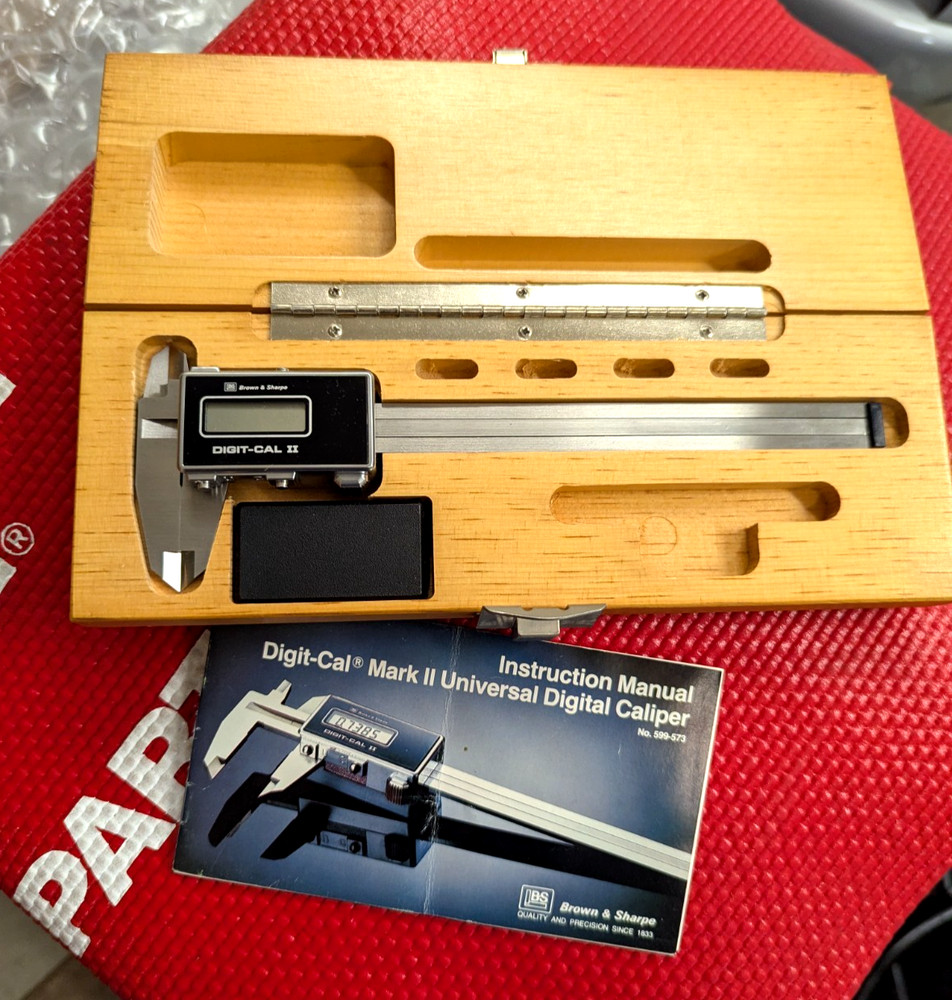 BROWN & SHARPE DIGIT CAL II CALIPER