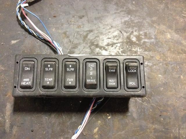 International PROSTAR SWITCH Dash Panel - Used