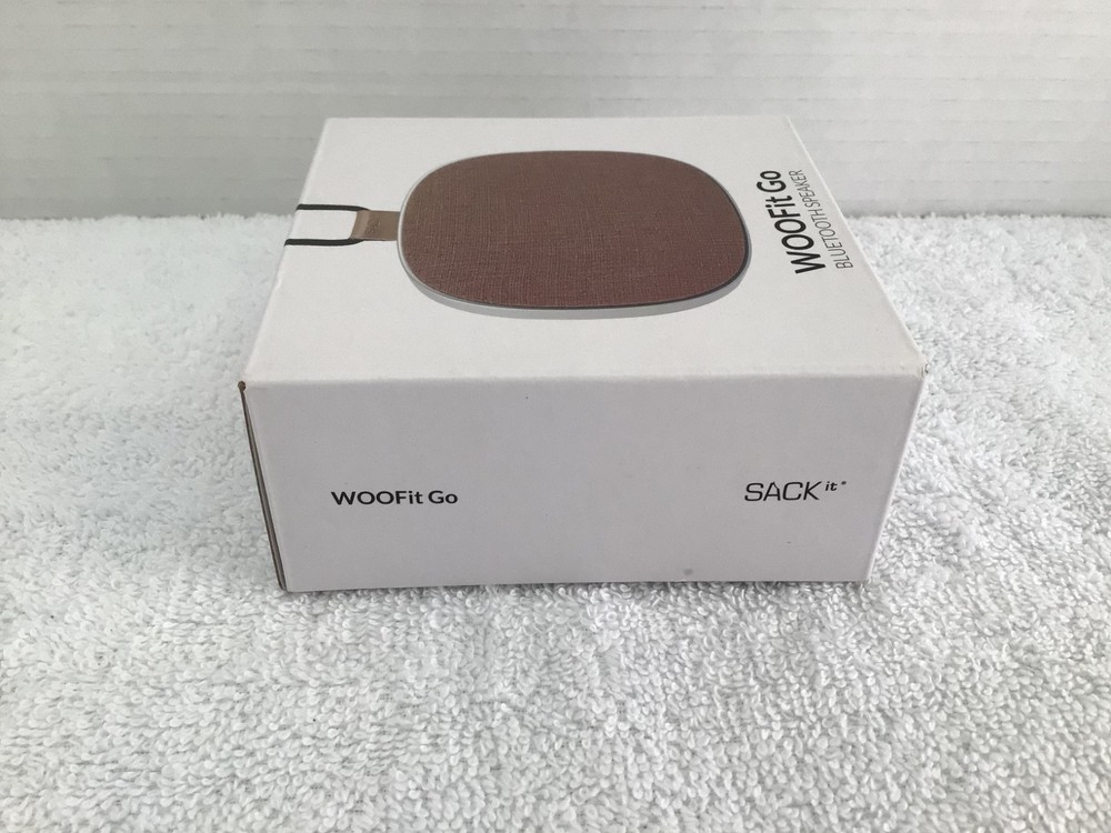 WOOFit Go Bluetooth Portable Speaker Rose