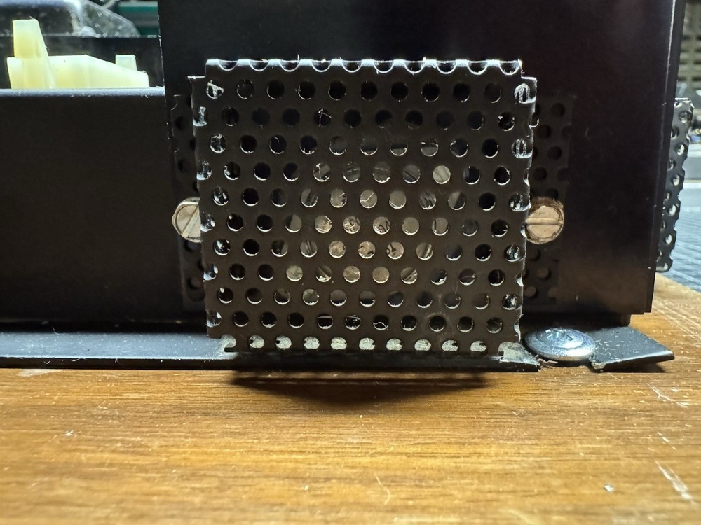 lowery solid state amplifier With Petal