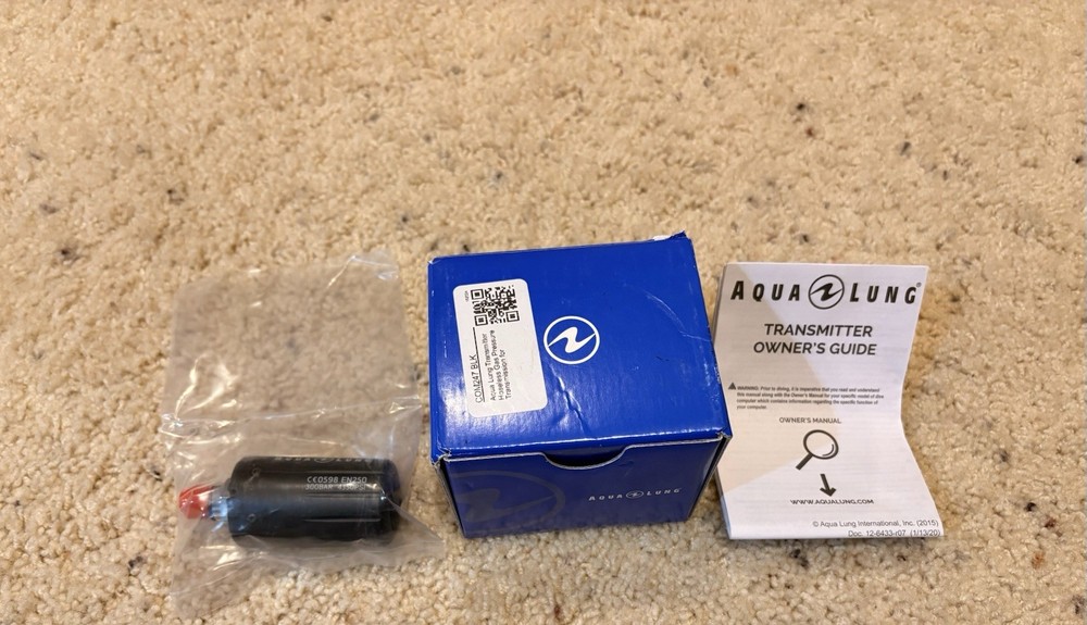 Aqua Lung i770R Dive Computer with Transmitter and Case NS119113