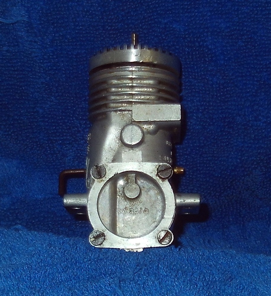 SUPER TIGRE G21 35 ENGINE
