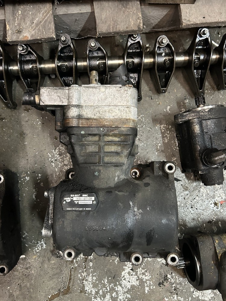 Bendix BA-921 Side Mount Air Compressor K044642SC