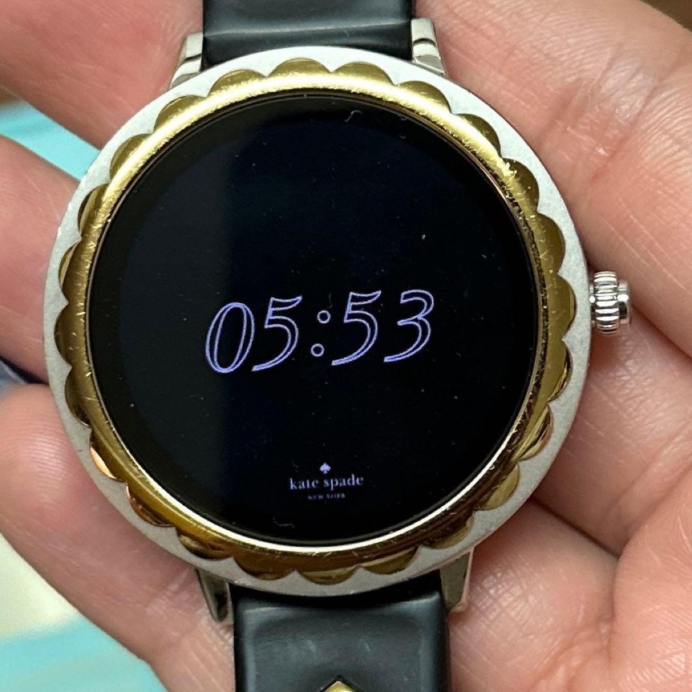 Kate Spade Smartwatch!