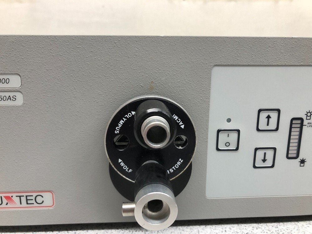 Luxtex Series 3000 Model 3150AS Light Source