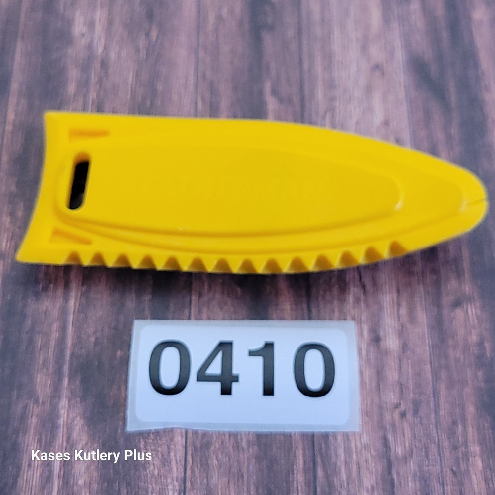 Leatherman Shooter Surfboard Wax Comb Multitool