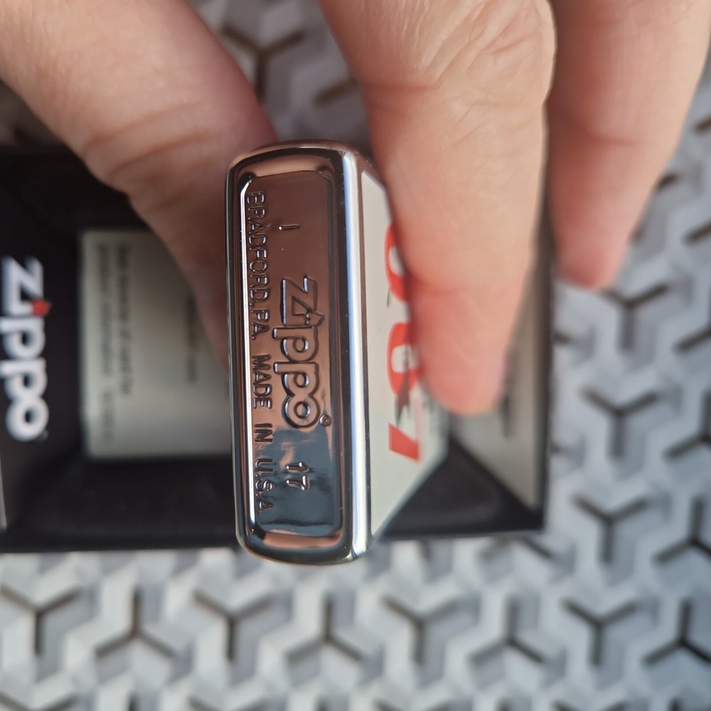 29563 Zippo James Bond