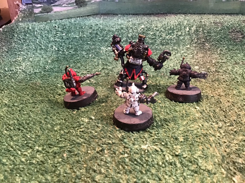 Reaper Decker Lugstampf with 3 Workbots 25mm