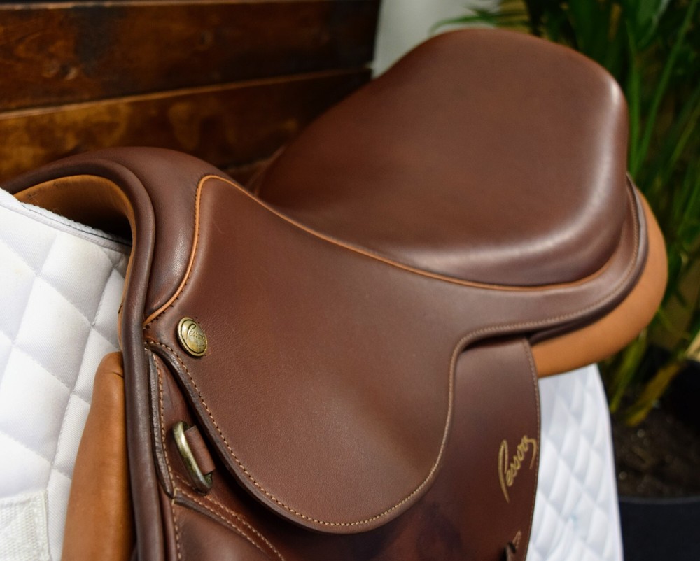 17" Pessoa Amo *Straight Flaps*