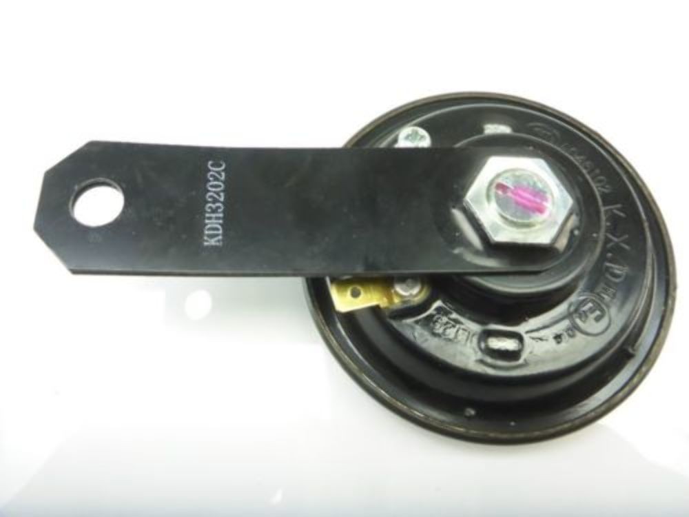 13 Suzuki GW250 Horn