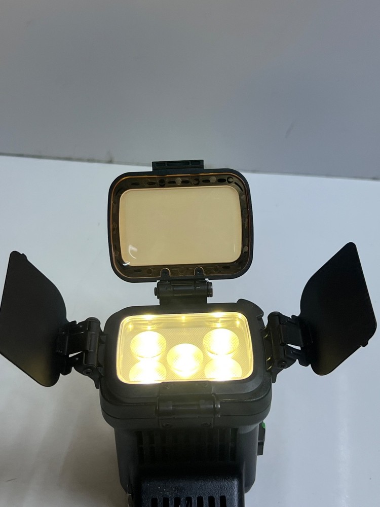 COMER CM-LBPS900 HD LED Video Light