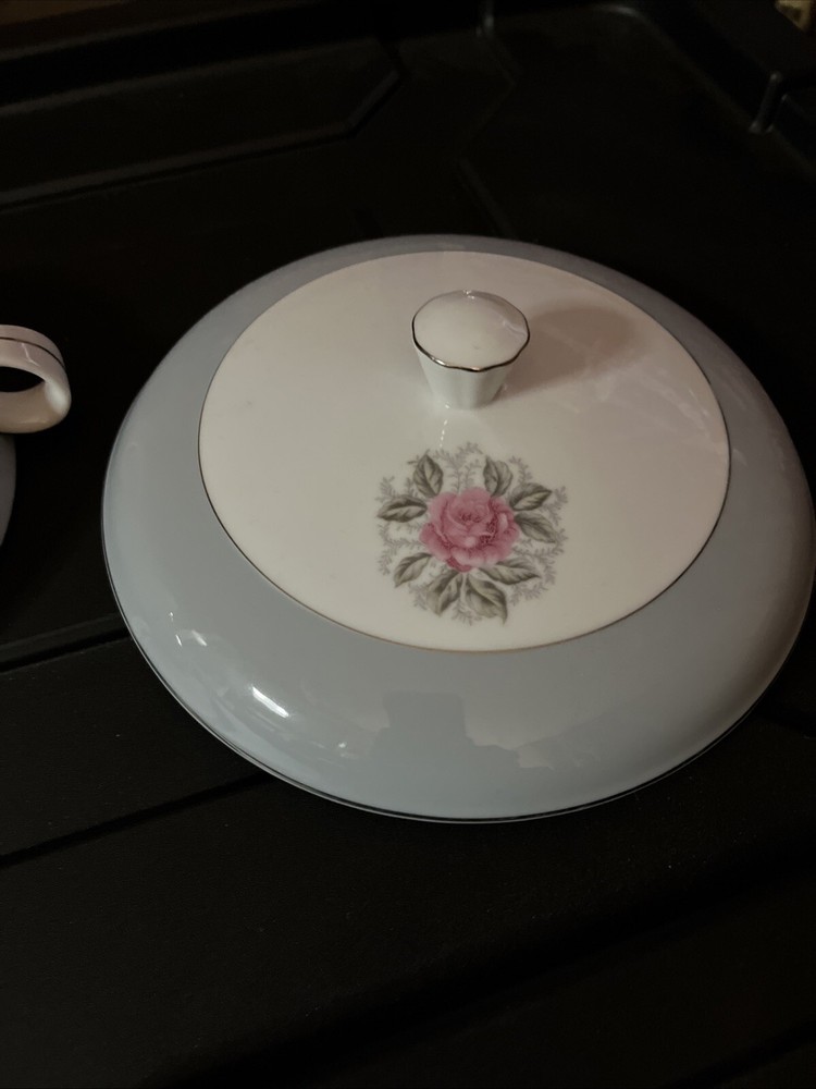 Maria Bella Serving Dish Fine China