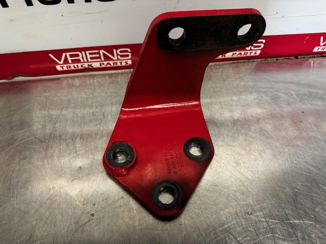 KENWORTH A11-1637 BRACKET-FRONT ENGINE SUPPORT LH