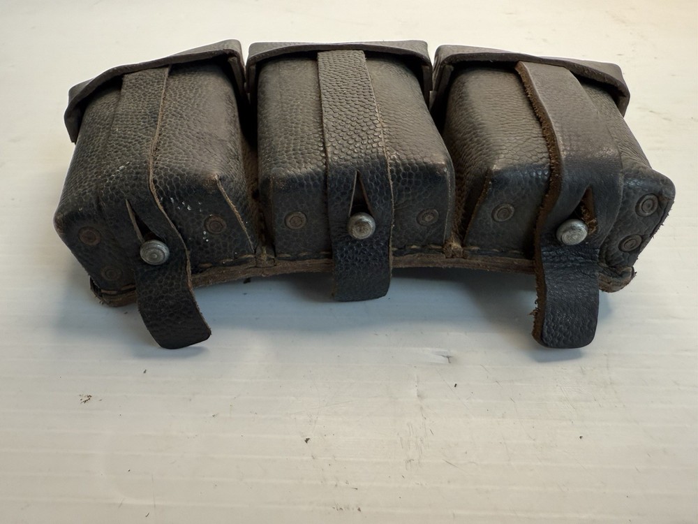 Original WWII German 98k Mauser Ammunition Pouch Riveted Model