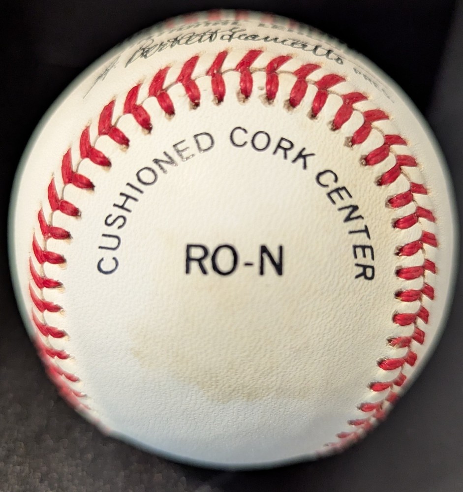 TOM HUTTON Signed ONL Rawlings Baseball Original AUTO Phillies Autograph Ball !