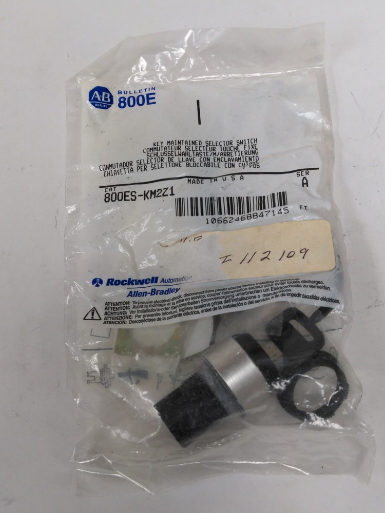 ALLEN BRADLEY 800ES-KM2Z1 SELECTOR SWITCH
