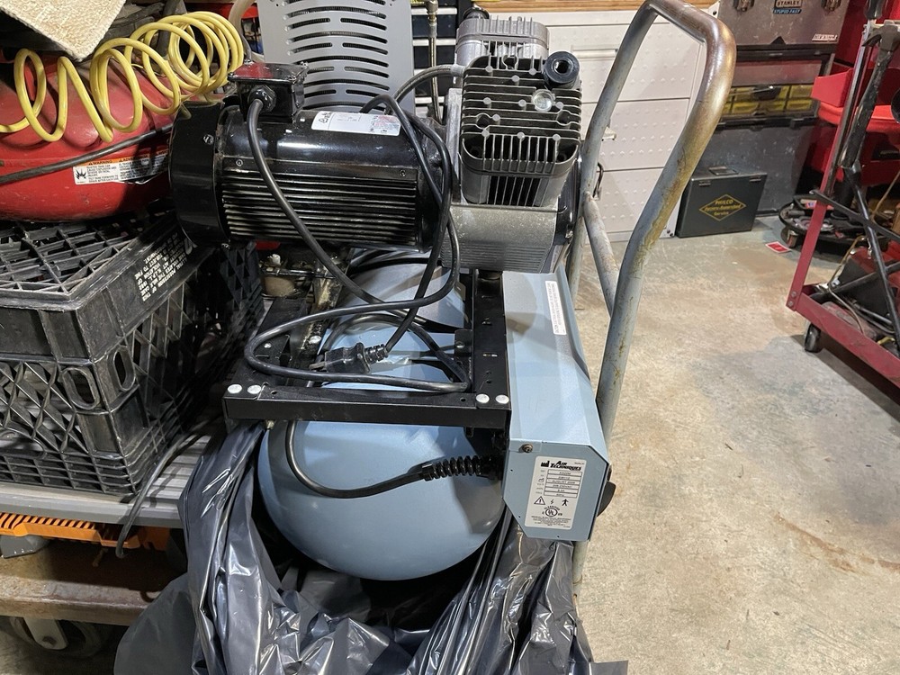 Air Techniques AirStar 22 Dental Air Compressor