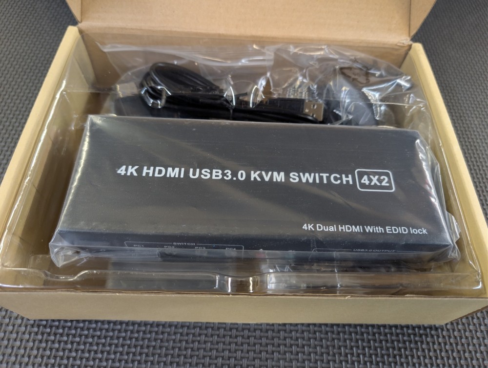 4 Output HDMI Audio Video Processor TV Matrix Controller Splitter 4x2