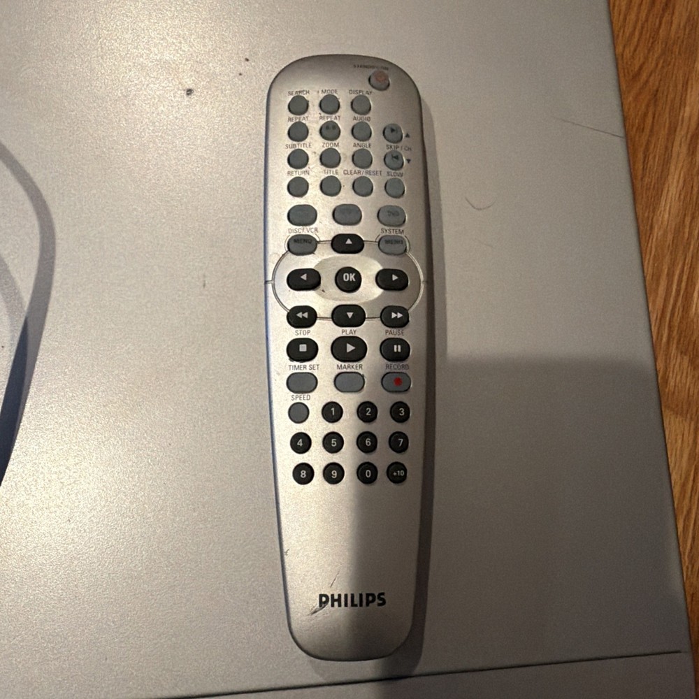Phillips DVD Player Silver DVD724 Remote Included