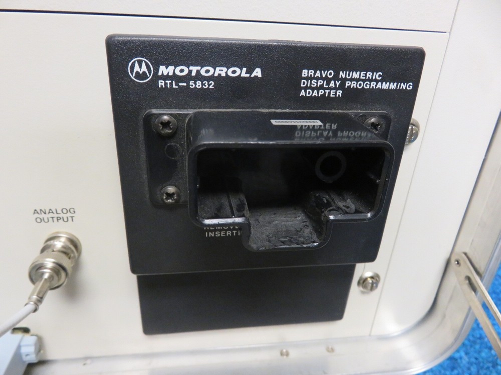 MOTOROLA R-1801A DIGITAL ANALYZER CONTROLLER READER PROGRAMMER RTL-5832